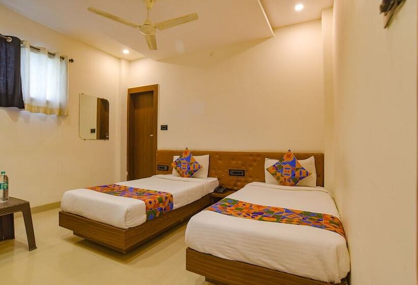 Super Hotel O Mp Nagar Near Rachna Tower