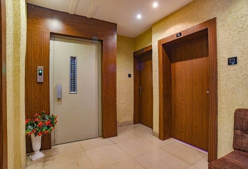 Super Hotel O Mp Nagar Near Rachna Tower