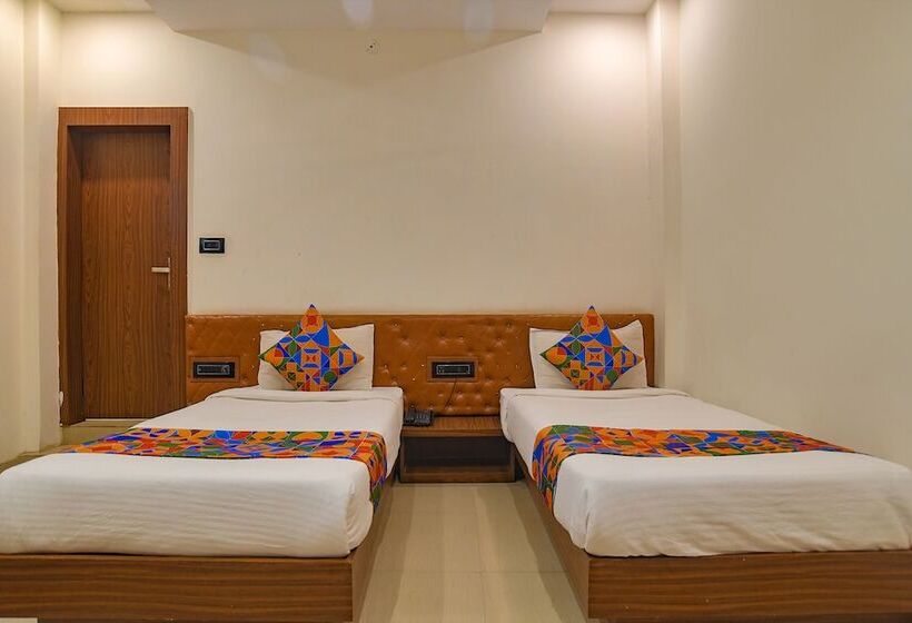 Super Hotel O Mp Nagar Near Rachna Tower