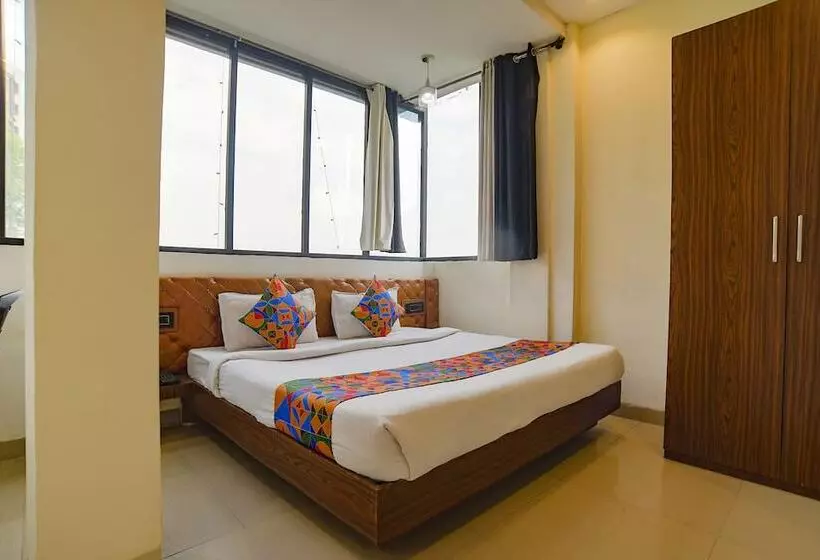 Super Hotel O Mp Nagar Near Rachna Tower