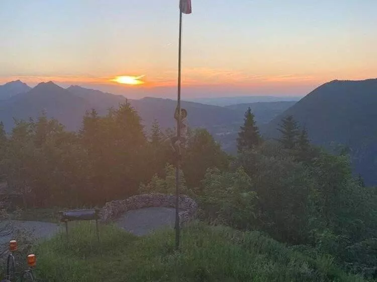 Hotelli Hochberghaus Resort