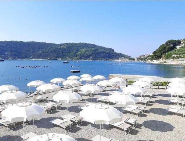 پانسیون Quiet Night Affittacamere La Spezia