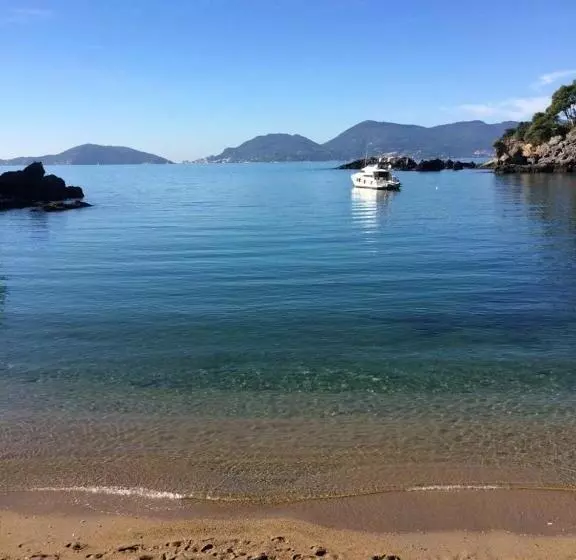 پانسیون Quiet Night Affittacamere La Spezia
