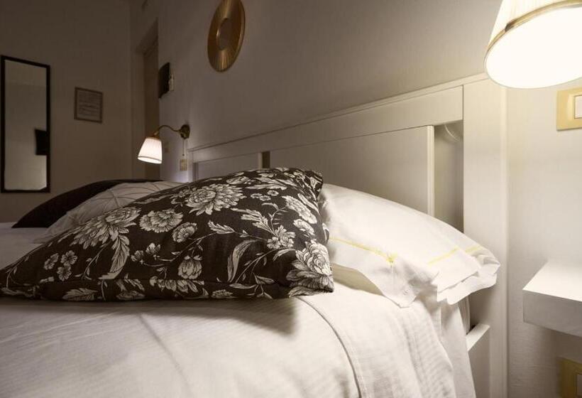 پانسیون Quiet Night Affittacamere La Spezia