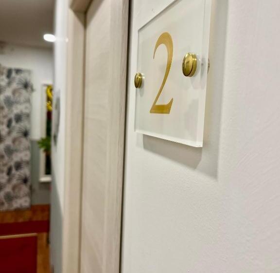 پانسیون Quiet Night Affittacamere La Spezia