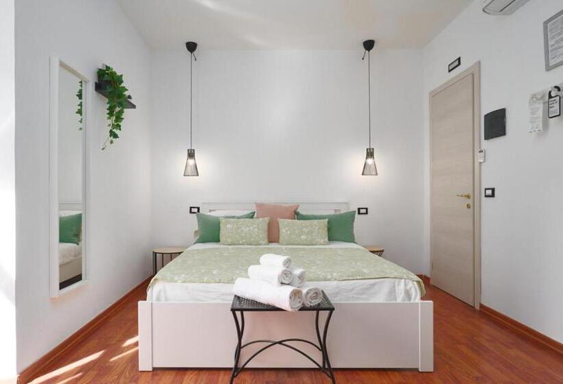 پانسیون Quiet Night Affittacamere La Spezia