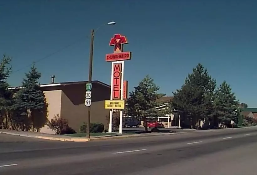 Thunderbird Motel