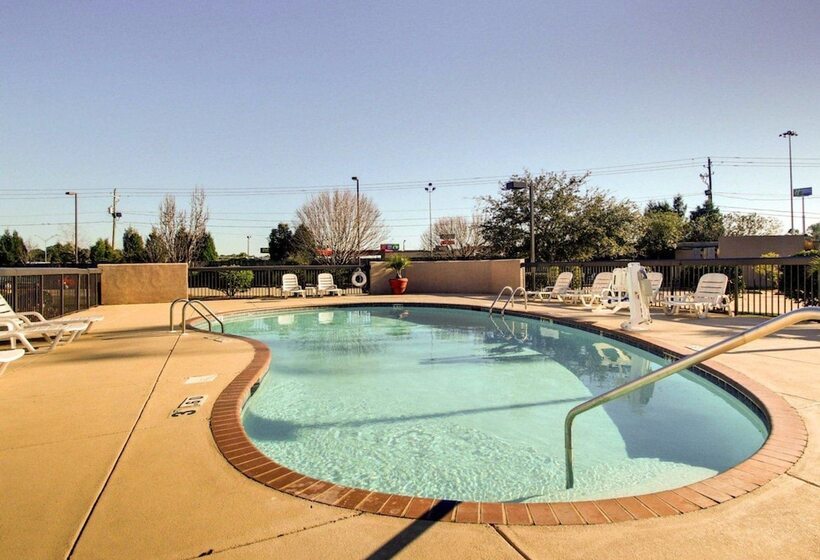 ホテル Comfort Inn Moss Point Pascagoula