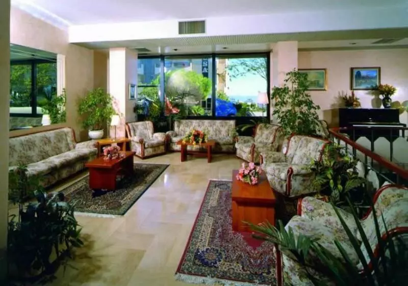 هتل Due Mari & Spa