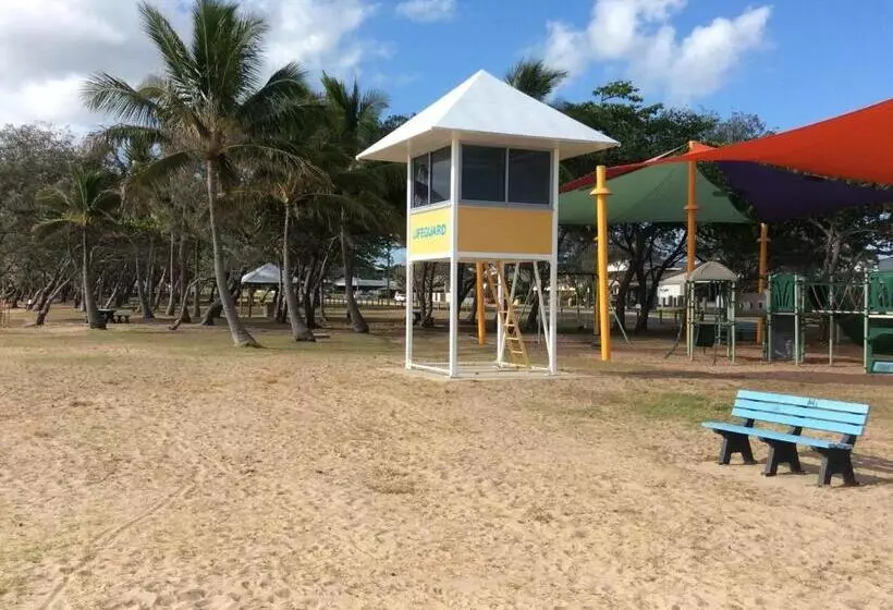 호텔 Mackay Seabreeze Apartments