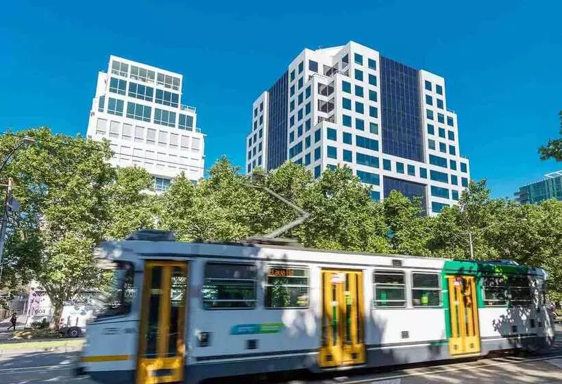 هتل Park Regis Griffin Suites