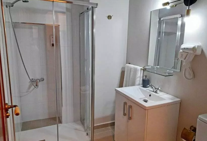 Apartamentos Alhambra Granada 3000