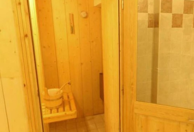 Отель Residence Château Royal   Self Catering