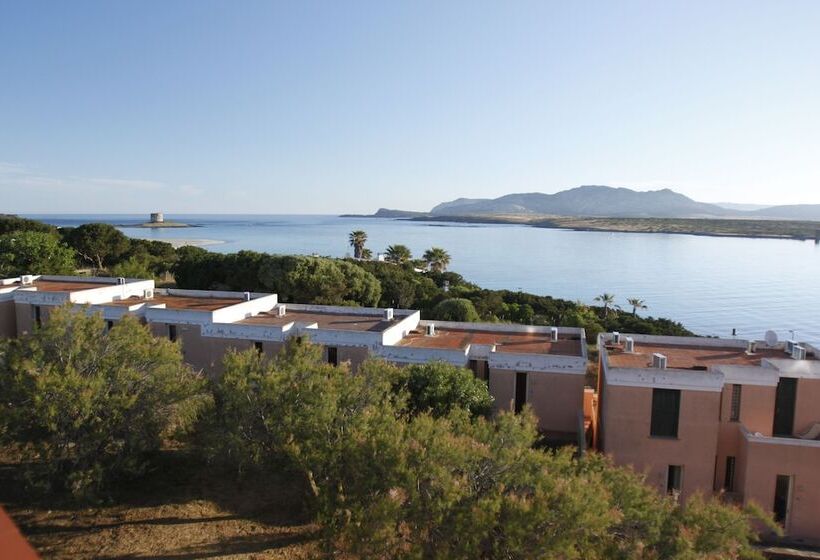 בית מלון כפרי Club Esse Roccaruja