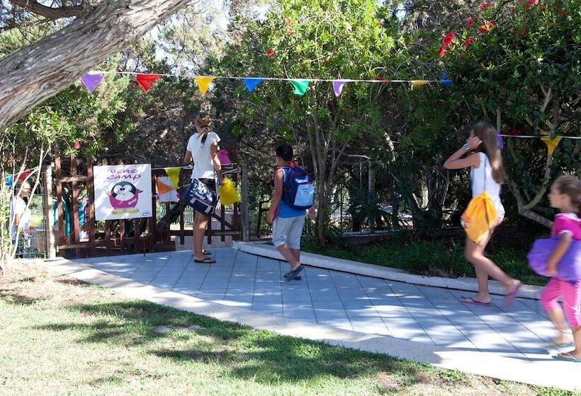 בית מלון כפרי Club Esse Roccaruja