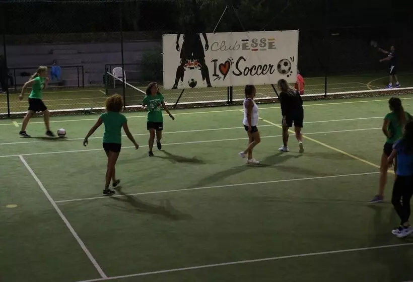 Отель Club Esse Roccaruja