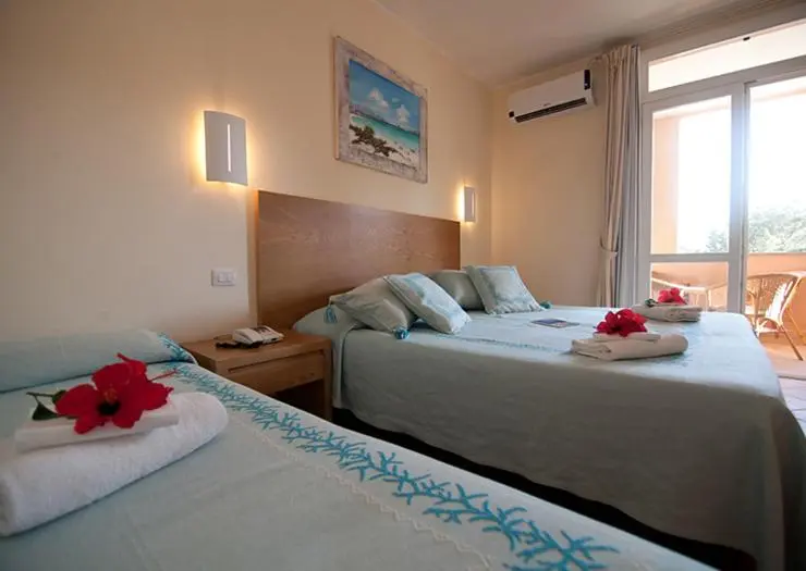 هتل Club Esse Roccaruja