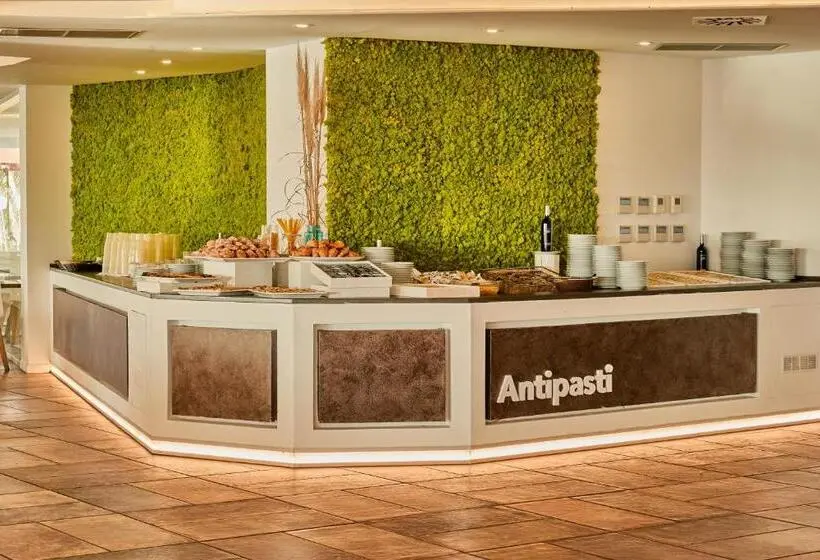 هتل Club Esse Roccaruja