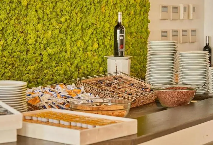 هتل Club Esse Roccaruja