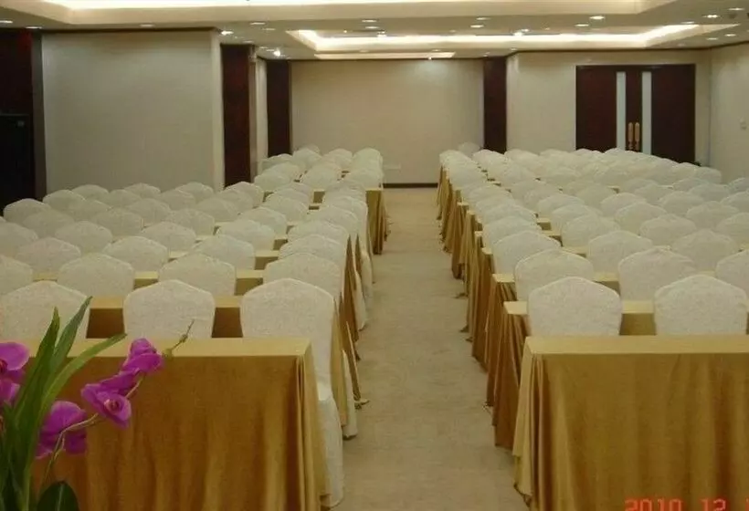 Hotel Gardford International