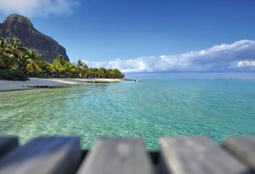 هتل Paradis Beachcomber Golf Resort & Spa