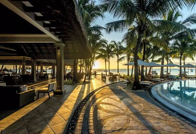 هتل Paradis Beachcomber Golf Resort & Spa