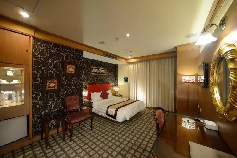 Wenpin Hotel   Pier 2