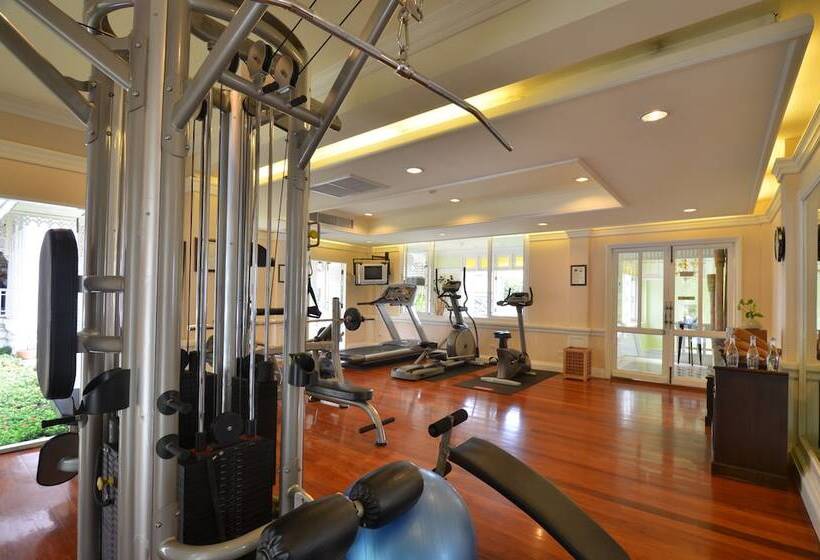 Hotel Wora Bura Hua Hin Resort & Spa