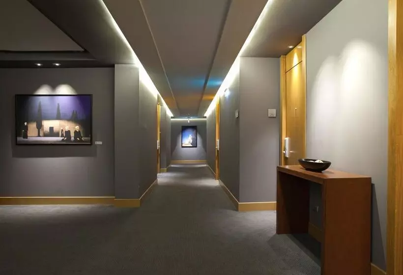 فندق على الطريق Lazart Hotel, Trademark Collection By Wyndham