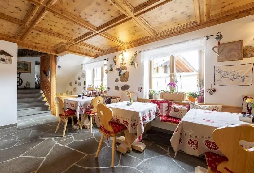 Aamiaismajoitus (B&B) Affittacamere Corradini