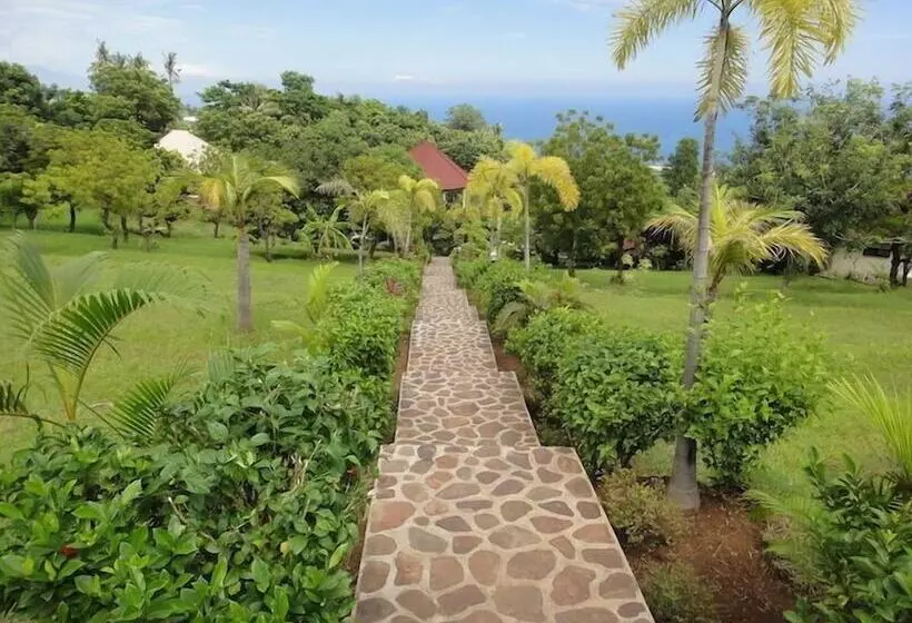 هتل The Hamsa Bali Resort
