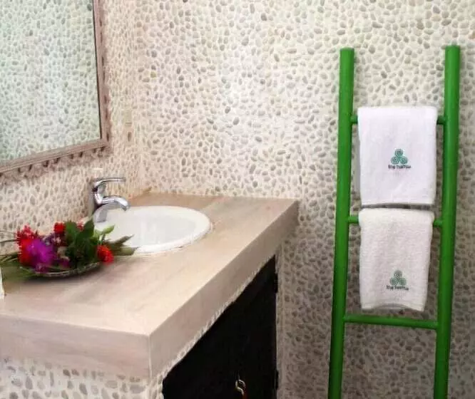 هتل The Hamsa Bali Resort