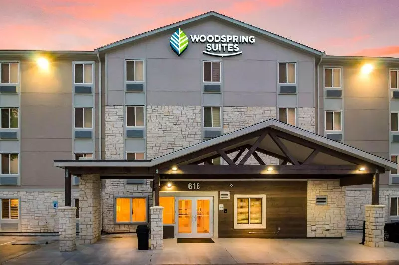Hotelli Woodspring Suites Lake Jackson