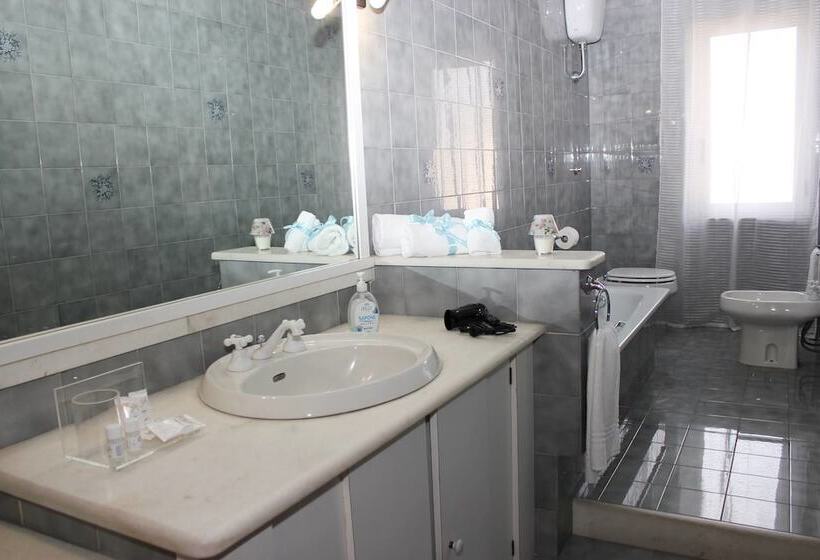 تختخواب و صبحانه La Dimora Di Poppea