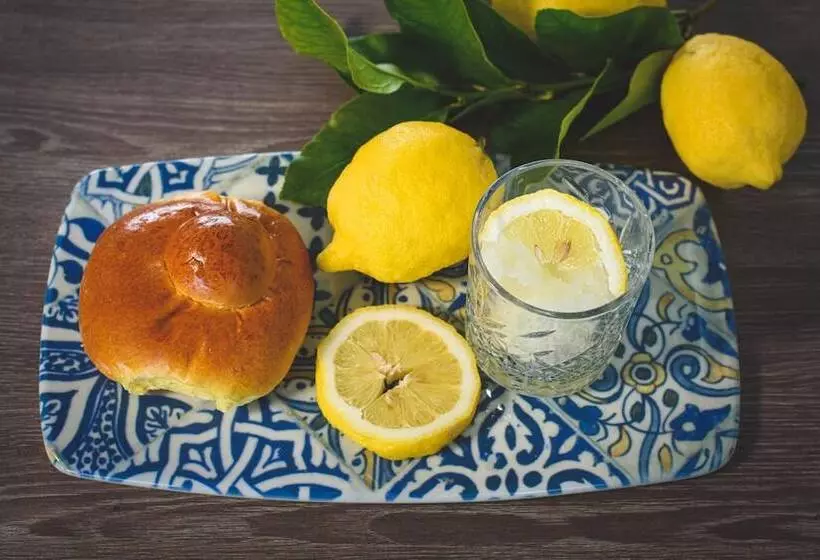 Aamiaismajoitus (B&B) Upper Rooms