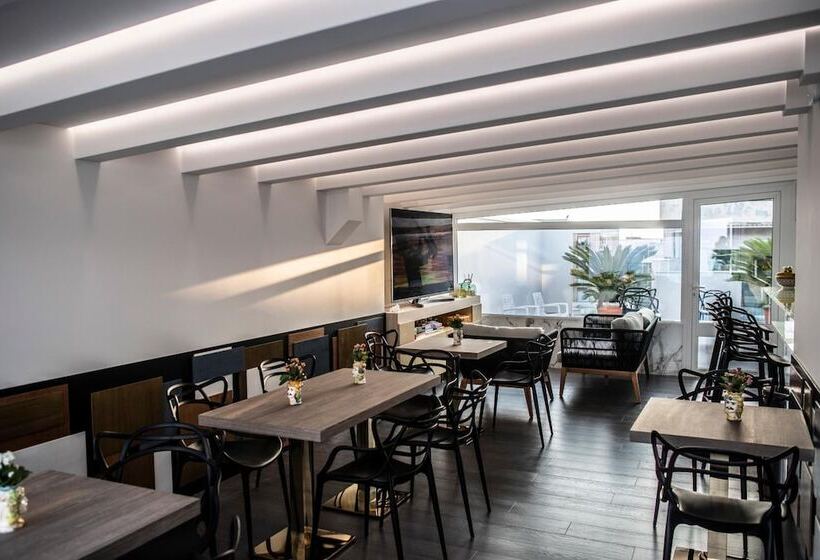 مبيت وإفطار Upper Rooms