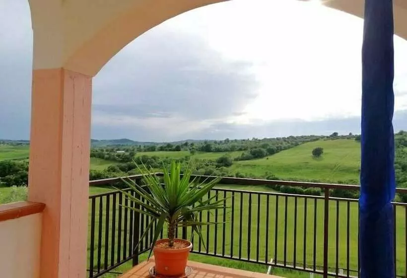 Maaseutuhotelli Agriturismo Verdicchio