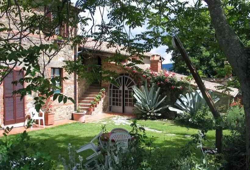 Maaseutuhotelli Podere La Montalla