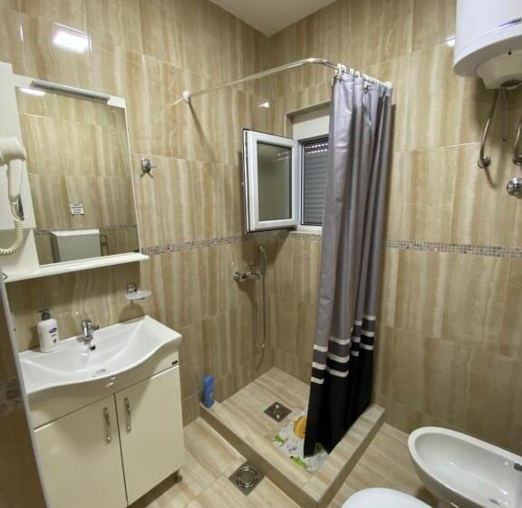 پانسیون Apartments Nikičić