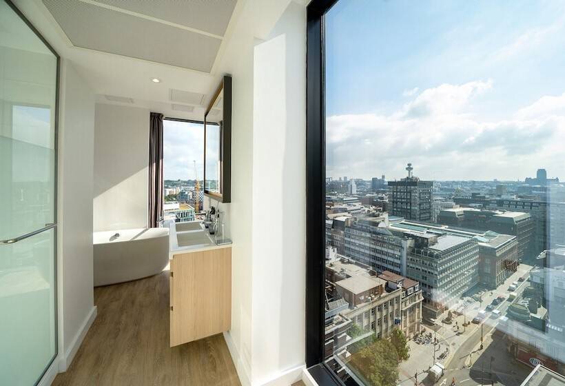 בית מלון כפרי Innside By Meliá Liverpool