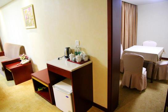 Anqing Business Hotel 