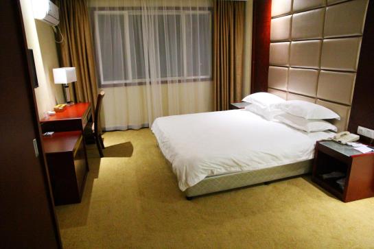 Anqing Business Hotel 