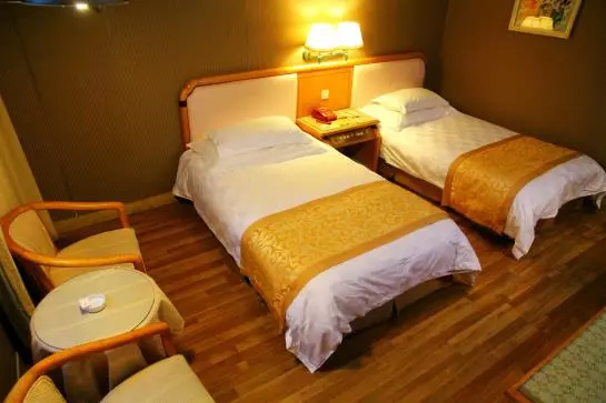 Anqing Business Hotel 