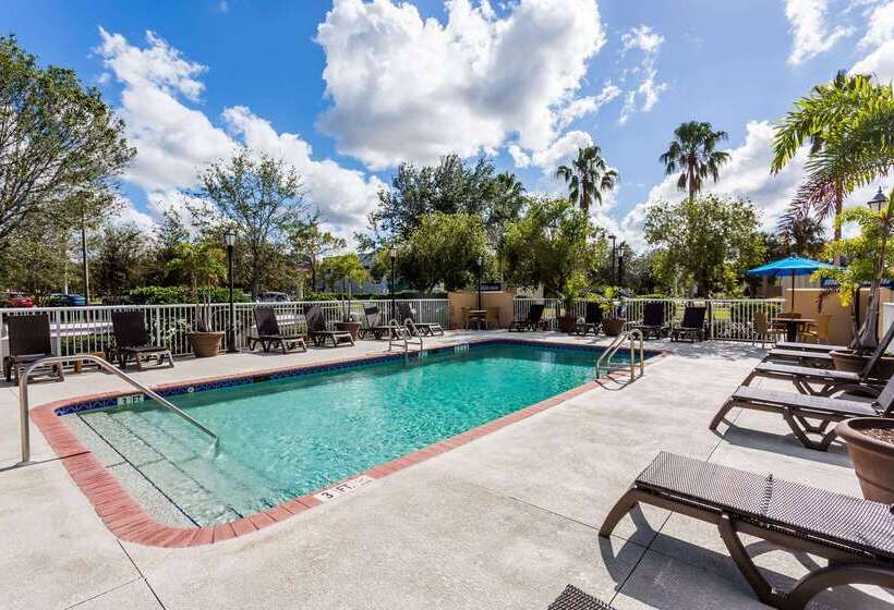 فندق Baymont By Wyndham Fort Myers Airport