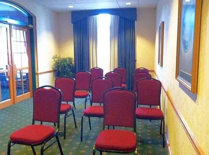 Hotel Lexington Inn & Suites - Columbus North/Polaris