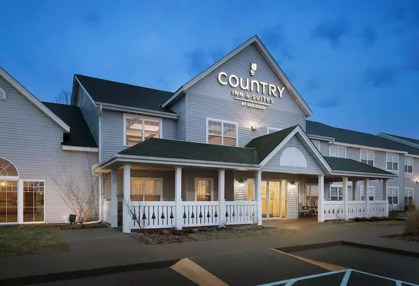 Отель Country Inn & Suites By Radisson, Grinnell, Ia