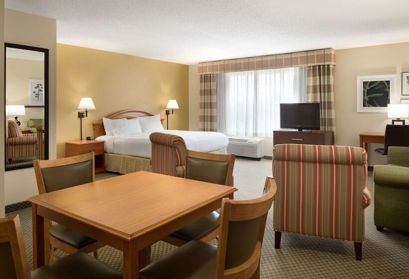 Otel Country Inn & Suites By Radisson, Grinnell, Ia