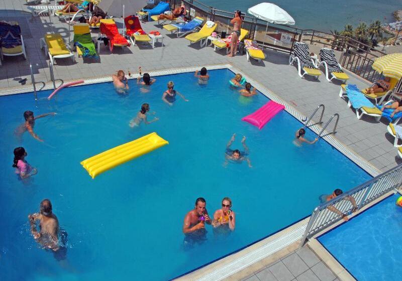 בית מלון כפרי Derici