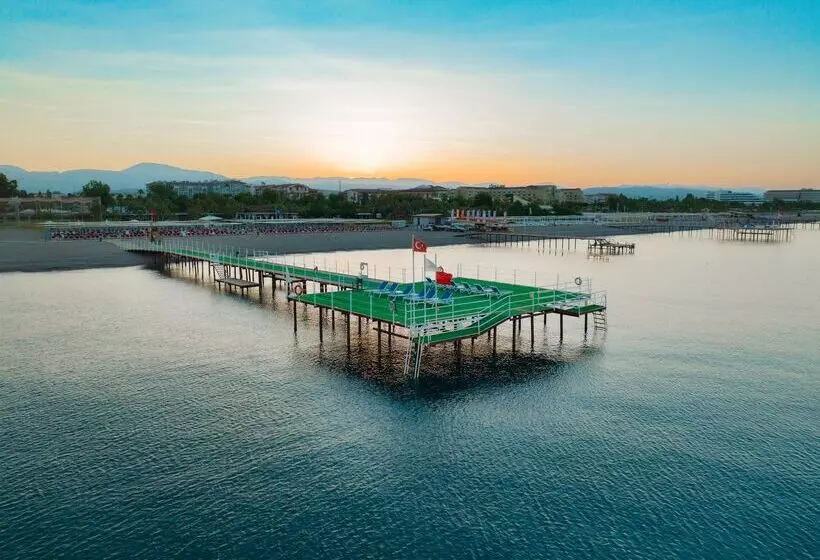 Asteria Family Resort Side