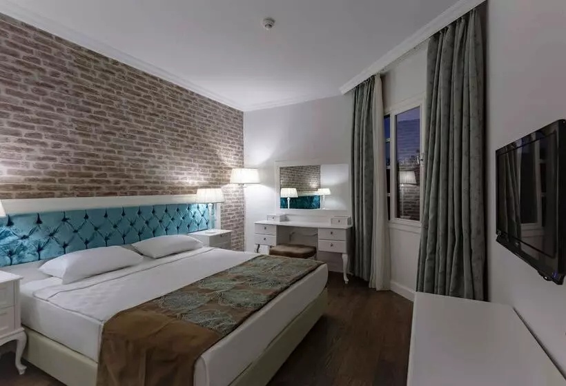 Asteria Family Resort Side